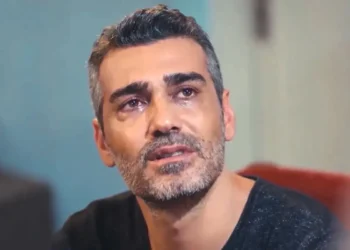 Caner Cindoruk interpreta Sarp