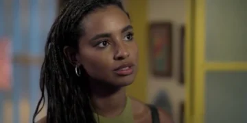 Viola (Gabz) em cena de Mania de Você (Foto: Reprodução/TV Globo)