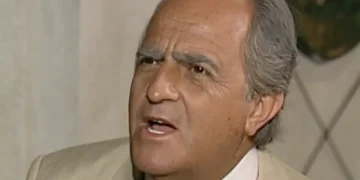 Tieta: Ascânio revela para o coronel Artur que Mirko e Arturzinho são a mesma pessoa e ele fica possesso: “eu posso provar”