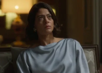 Clarice (Carol Castro) em Garota do Momento (Foto: Reprodução/TV Globo)