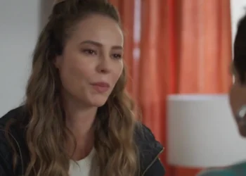 Paolla Oliveira (Heleninha) em cena de Vale Tudo (Foto: Reprodução/TV Globo)