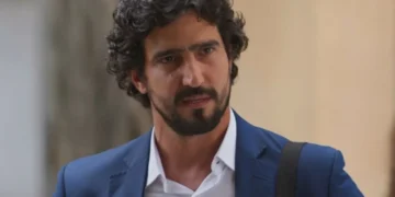 Ivan (Renato Góes) em Vale Tudo (Foto: Reprodução/TV Globo)