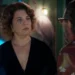 Violeta (Isabel Teixeira) e Osmar (Milhem Cortaz) em Volta por Cima (Foto: Reprodução/TV Globo)