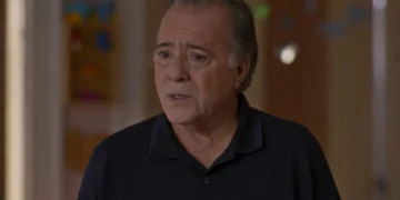 Abel (Tony Ramos) em Dona de Mim (Foto: Reprodução/TV Globo)
