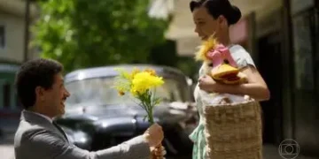 Sergio (Sergio Kauffmann) e Jacira (Flávia Reis)