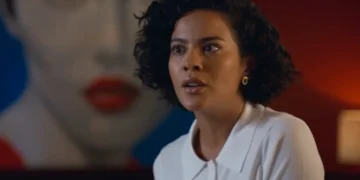 Maria de Fátima (Bella Campos) em Vale Tudo (Foto: Reprodução/TV Globo)