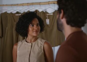 Maria de Fátima (Bella Campos) e Afonso (Humberto Carrão)