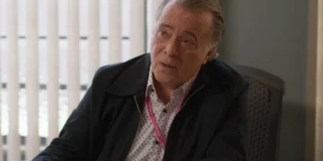 Abel (Tony Ramos) em Dona de Mim (Foto: Reprodução/TV Globo)