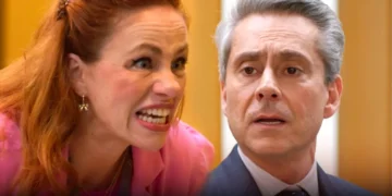 Aldeíde furiosa (à esquerda) e Marco Aurélio (à direita) em Vale Tudo.