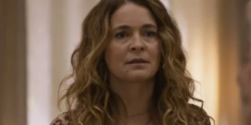 Filipa (Cláudia Abreu) em Dona de Mim (Foto: Reprodução/TV Globo)
