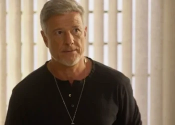 Jaques (Marcello Novaes) em Dona de Mim (Foto: Reprodução/TV Globo)