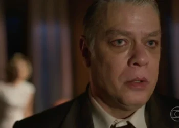 Juliano (Fábio Assunção) em Garota do Momento (Foto: Reprodução/TV Globo)