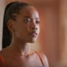 Leona (Clara Moneke) em Dona de Mim (Foto: Reprodução/TV Globo)