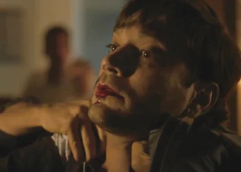 Vanderson (Armando Babaioff) em Dona de Mim (Foto: Reprodução/TV Globo)