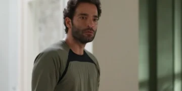 Afonso (Humberto Carrão) em Vale Tudo (Foto: Reprodução/TV Globo)