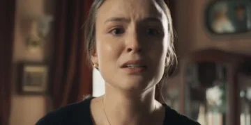 Estela (Larissa Manoela) em Êta Mundo Melhor (Foto: Reprodução/TV Globo)