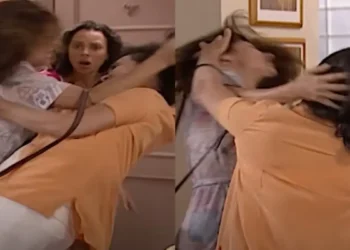 História de Amor: Cansada de insultos, Helena puxa os cabelos de Dalva e ameaça jogá-la da varanda: “Cretina, megera!”