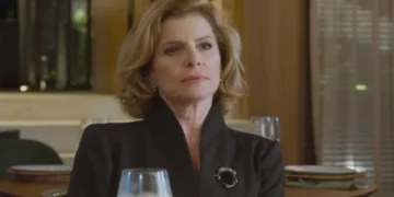 Odete (Débora Bloch) em Vale Tudo (Foto: Reprodução/TV Globo)
