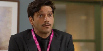 Vanderson (Armando Babaioff) em Dona de Mim (Foto: Reprodução/TV Globo)