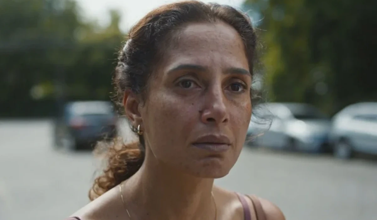 Ellen (Camila Pitanga) em Dona de Mim (Foto: Reprodução/TV Globo)