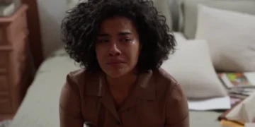 Fátima (Bella Campos) em Vale Tudo (Foto: Reprodução/TV Globo)