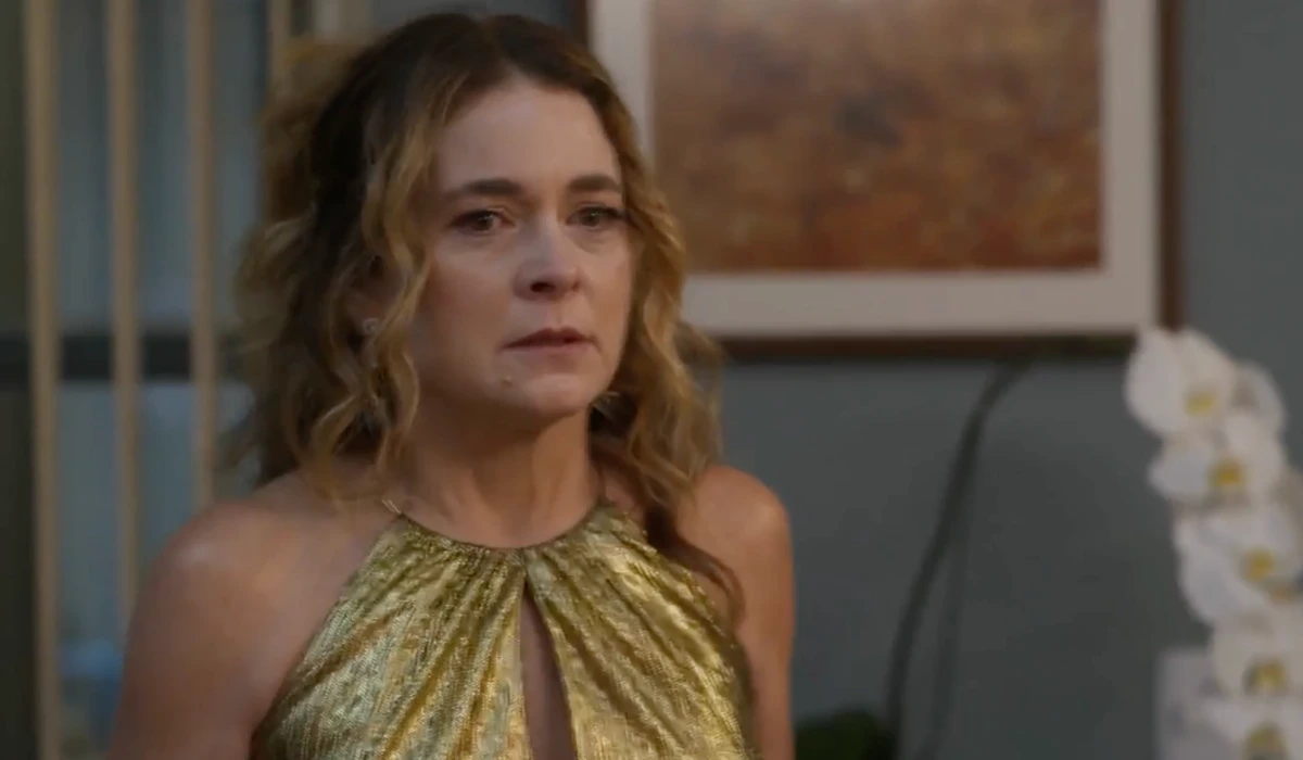 Filipa (Cláudia Abreu) em Dona de Mim (Foto: Reprodução/TV Globo)