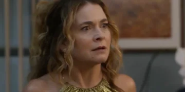 Filipa (Cláudia Abreu) em Dona de Mim (Foto: Reprodução/TV Globo)