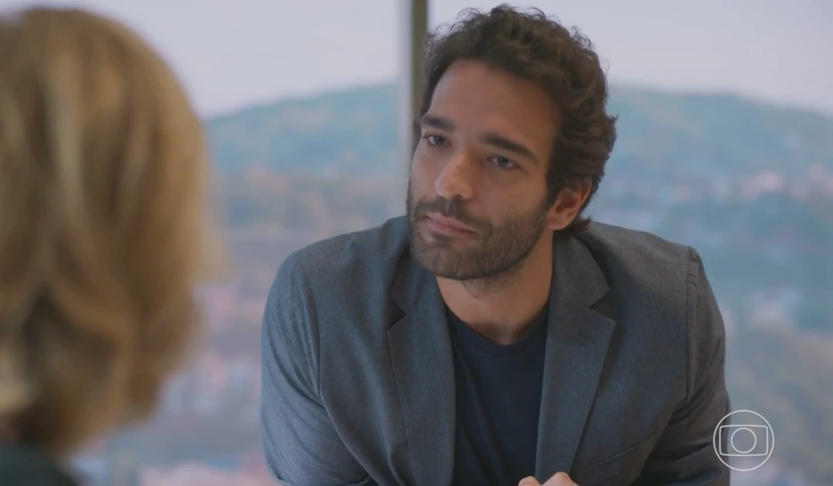 Afonso (Humberto Carrão) em Vale Tudo (Foto: Reprodução/TV Globo)