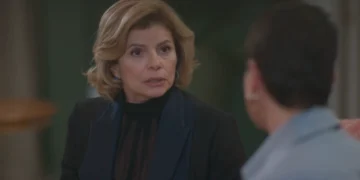 Odete (Débora Bloch) e Celina (Malu Galli) em Vale Tudo (Foto: Reprodução/TV Globo)