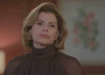 Odete Roitman (Débora Bloch) em Vale Tudo (Foto: Reprodução/TV Globo)