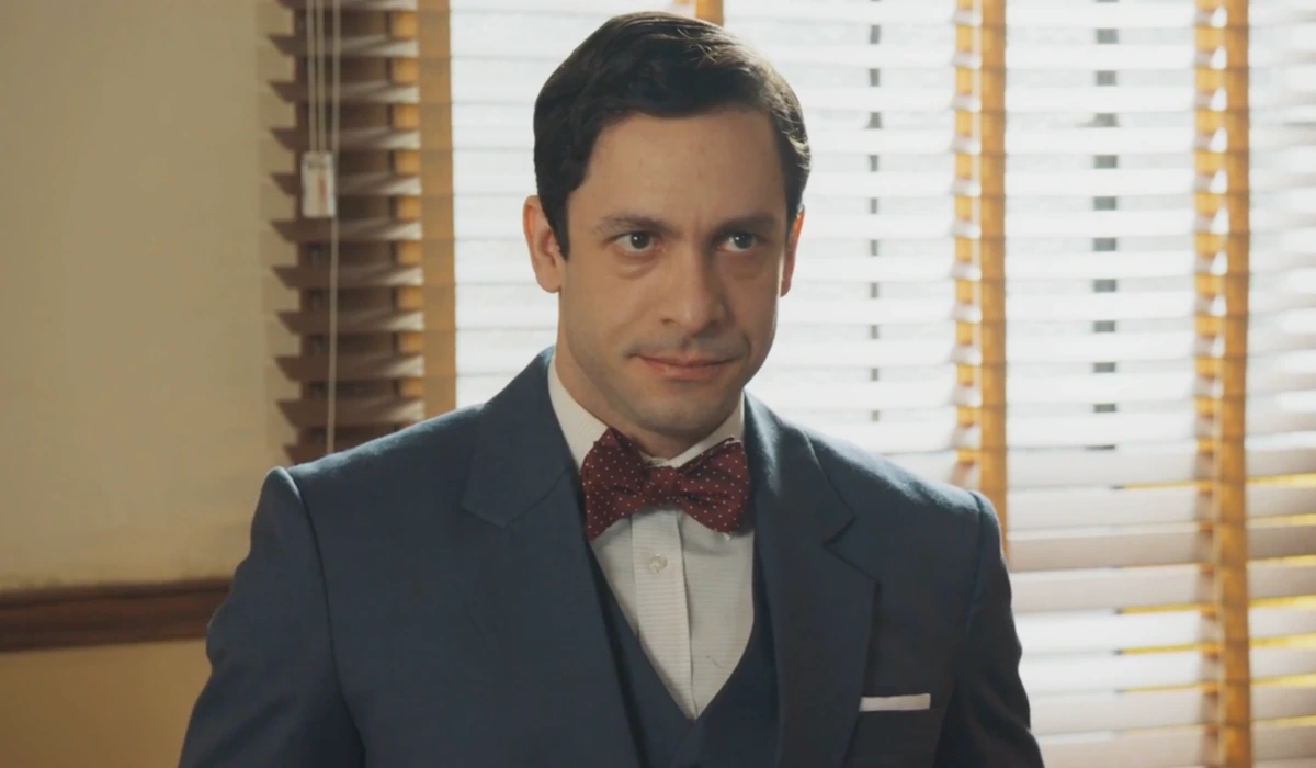 Celso (Rainer Cadete) em Êta Mundo Melhor (Foto: Reprodução/TV Globo)