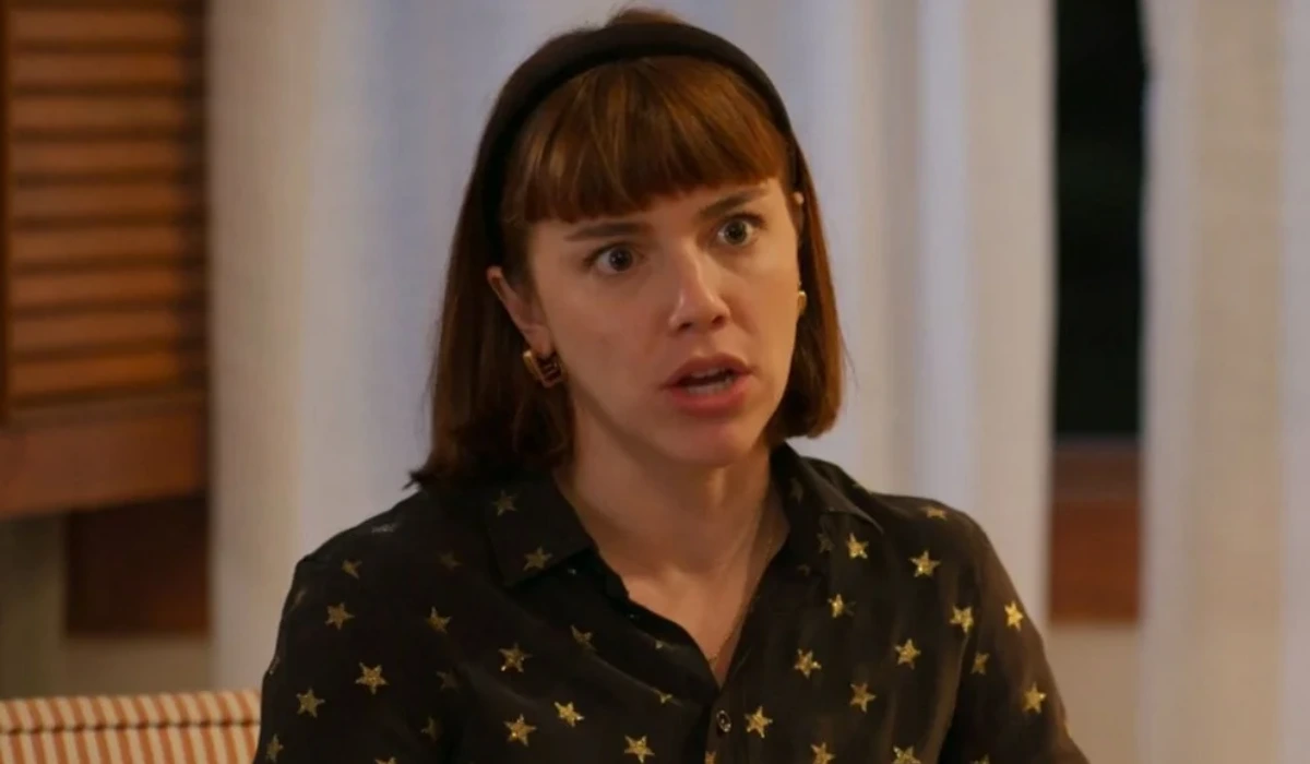 Solange (Alice Wegmann) em Vale Tudo (Foto: Reprodução/TV Globo)