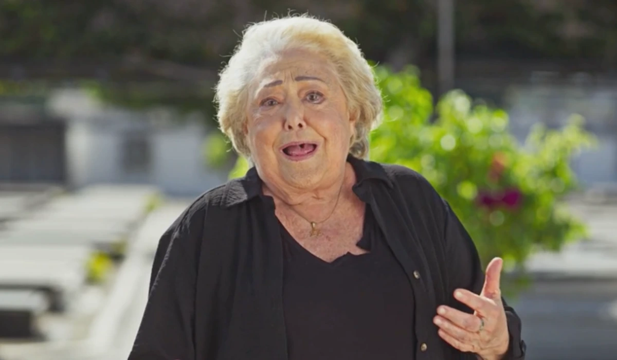 Rosa (Suely Franco) em Dona de Mim (Foto: Reprodução/TV Globo)