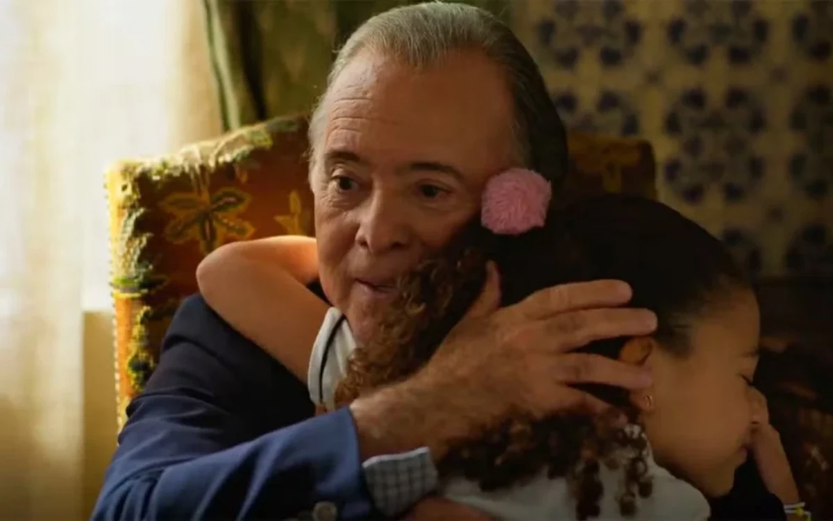 Abel e Sofia em Dona de Mim. (Foto: reprodução/Globo)