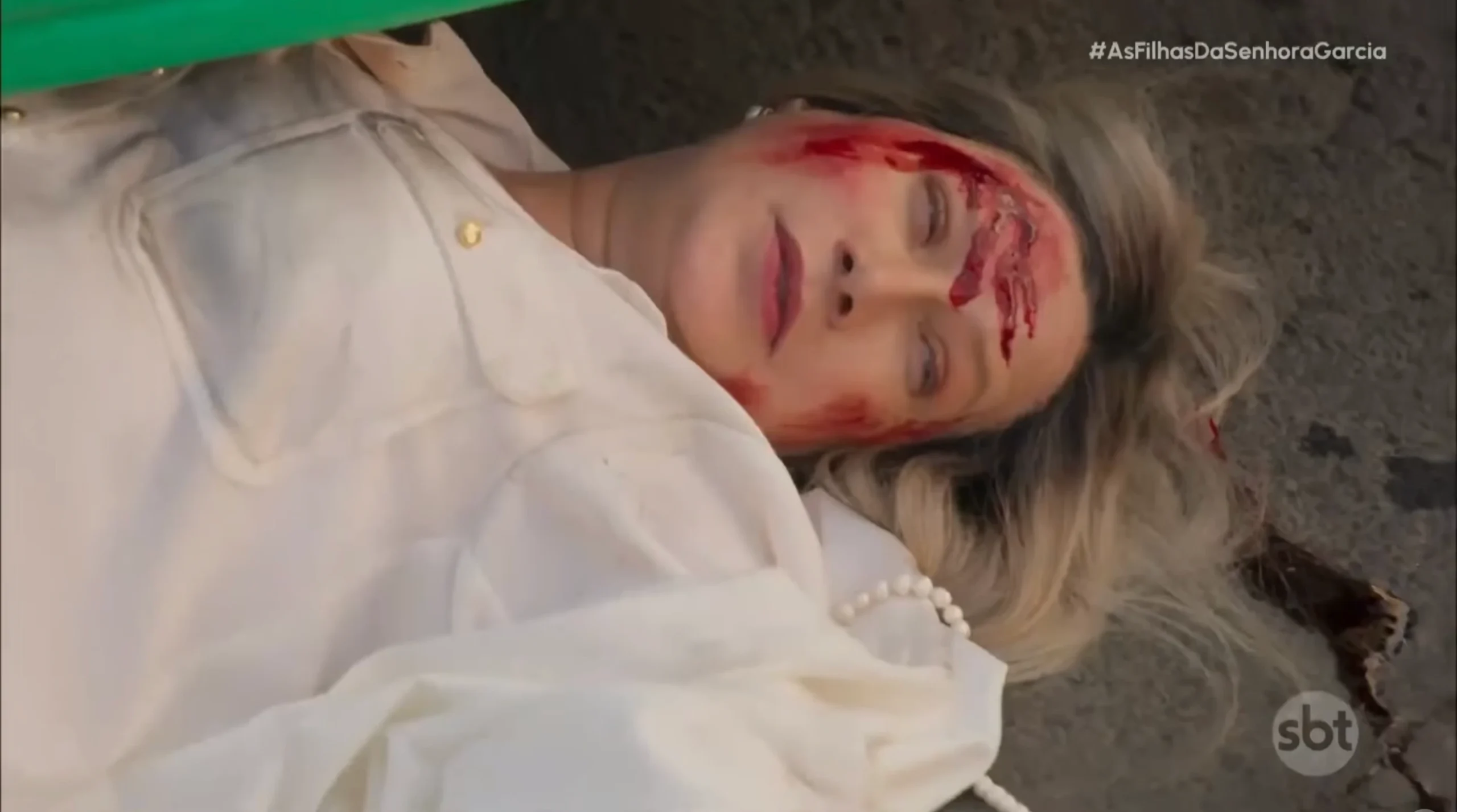 Graciela (Monica Dionne) morreu atropelada em As Filhas da Senhora Garcia (Foto: Reprodução/SBT)