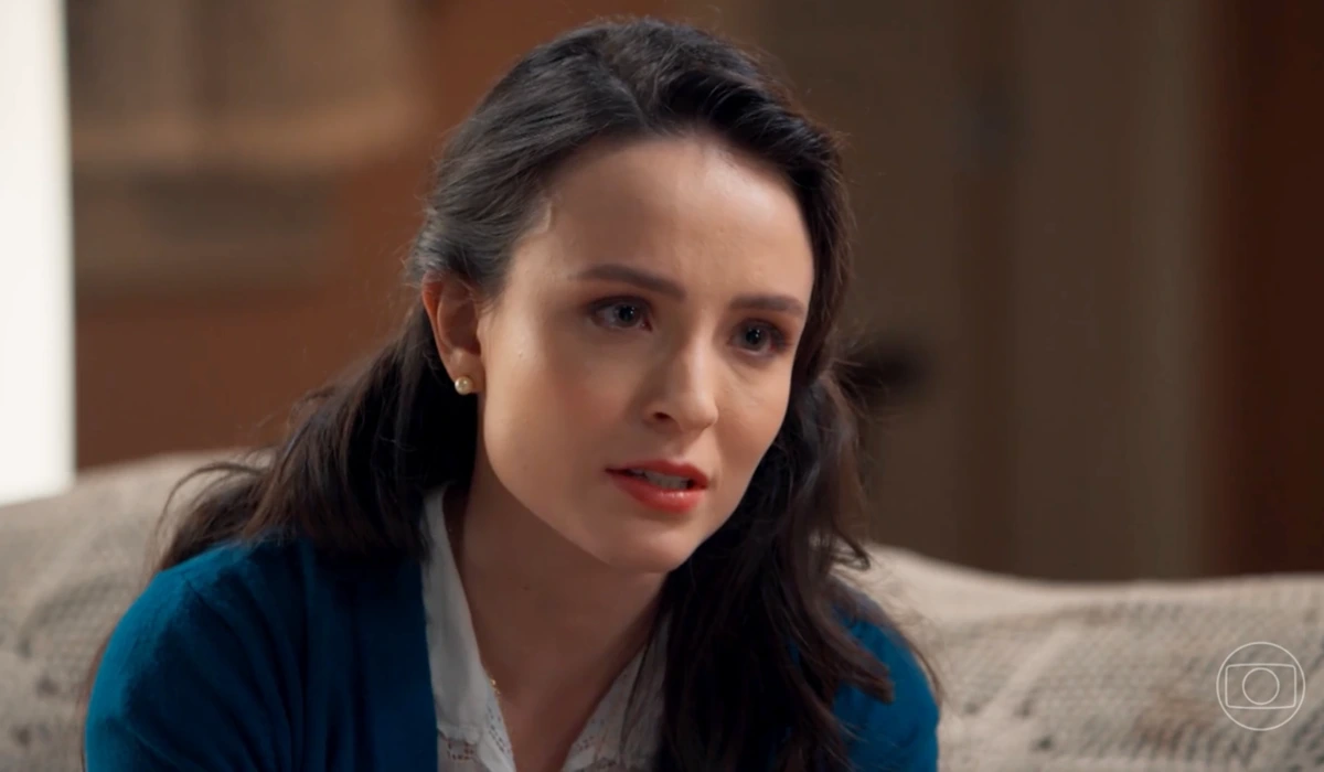 Estela (Larissa Manoela) em Êta Mundo Melhor (Foto: Reprodução/TV Globo)
