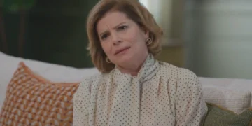 Odete Roitman (Debora Bloch) em Vale Tudo (Foto: Reprodução/TV Globo)