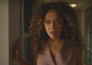 Tania (Aline Borges) em Dona de Mim (Foto: Reprodução/TV Globo)