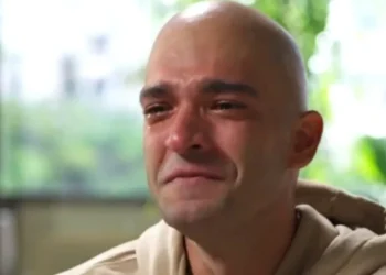 Afonso (Humberto Carrão) em Vale Tudo (Foto: Reprodução/TV Globo)