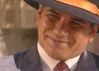 Terra Nostra: Ex-capataz, Antenor muda de vida, finalmente se casa com Naná e adota José Alceu: “Está muito mudado”
