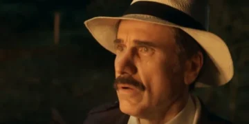 Ernesto (Eriberto Leão) em Êta Mundo Melhor (Foto: Reprodução/TV Globo)