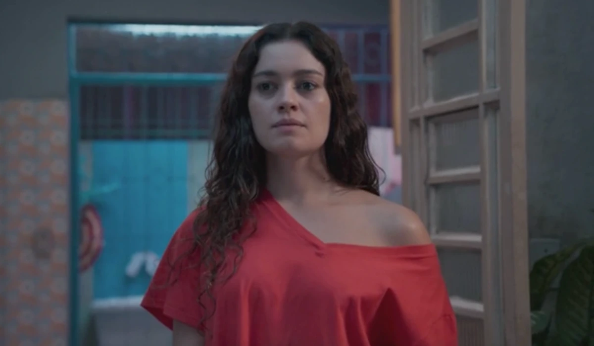 Gerluce (Sophie Charlotte) em Três Graças (Foto: Reprodução/TV Globo)