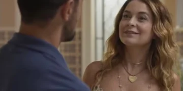 Dona de Mim: Sem perceber, Filipa ingere comprimido comprado por Danilo e finalmente se salva da sabotagem de Jaques