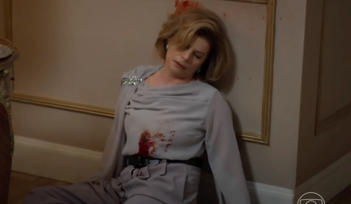 Odete Roitman (Debora Bloch) em Vale Tudo (Foto: Reprodução/TV Globo)