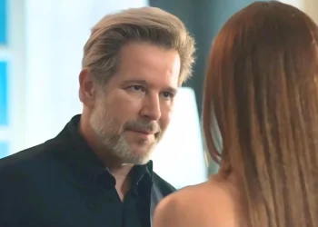 Ferette (Murilo Benício) e Arminda (Grazi Massafera) em Três Graças (Foto: Reprodução/TV Globo)