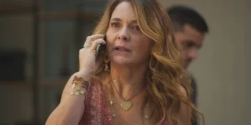 Filipa (Cláudia Abreu) em Dona de Mim (Foto: Reprodução/TV Globo)