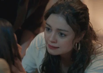 Gerluce (Sophie Charlotte) em Três Graças (Foto: Reprodução/TV Globo)