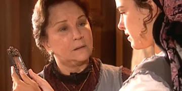 Terra Nostra: Juliana se emociona ao ver foto do “neto” de Dolores sem saber que é seu filho roubado