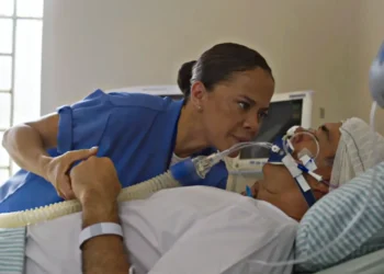 Ricardo e Tânia em Dona de Mim. (Foto: reprodução/Globo)