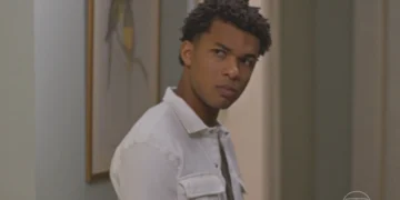 Samuel (Juan Paiva) em Dona de Mim (Foto: Reprodução/TV Globo)